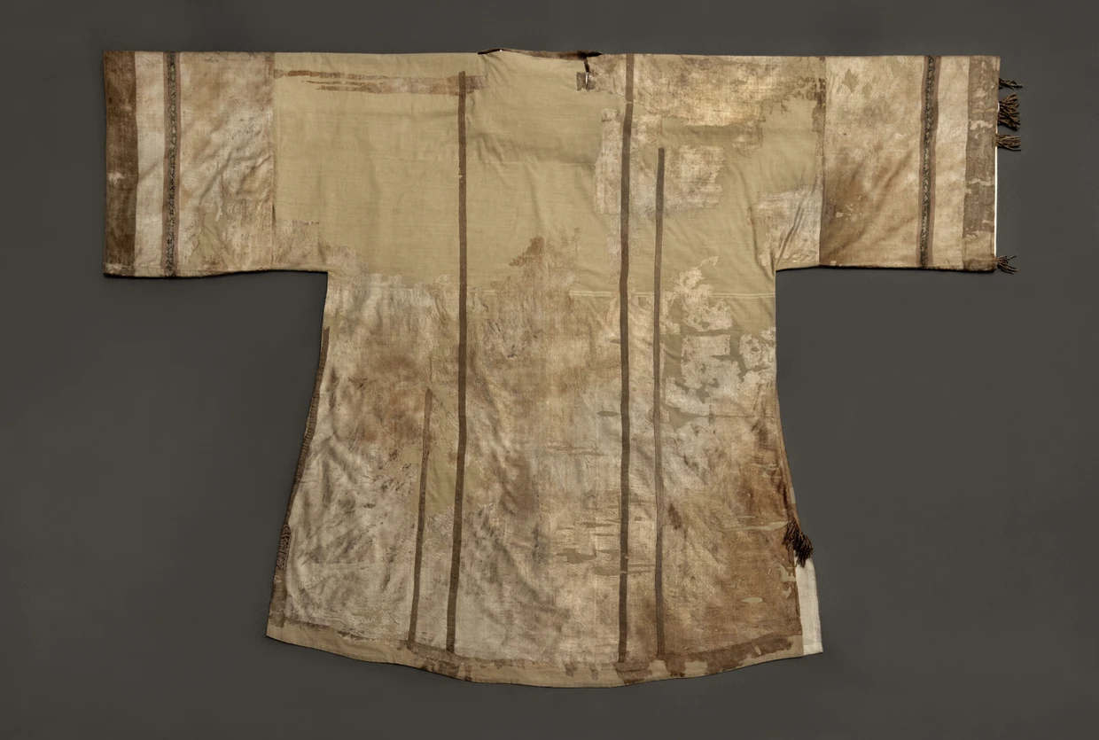 Klaffende Lücke: Die goldene Dalmatik Bischof Ottos II. von Bamberg kann nun als Patchwork vervollständigt werden