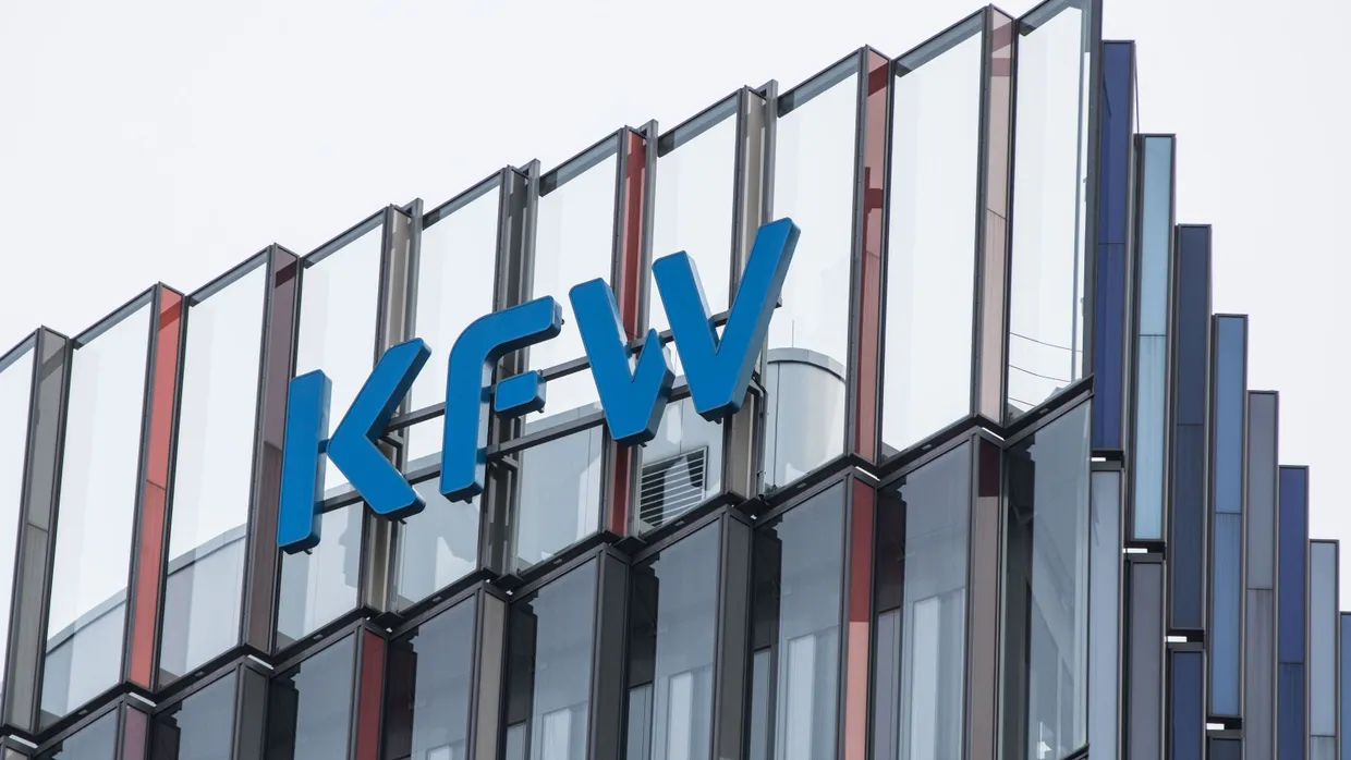 Studie der Kfw: Deutschland importiert mehr Waren, die auf digitalen Technologien basieren, als es selbst im Ausland absetzt.