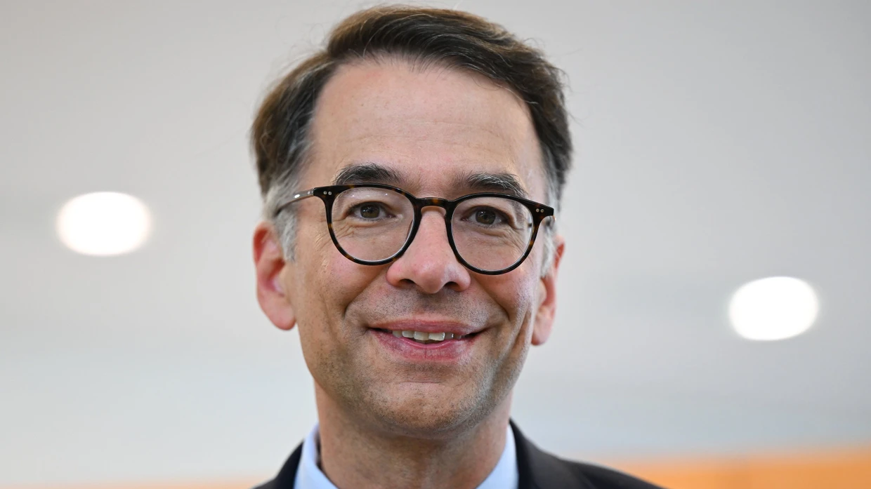 Christian Heinz (CDU), Justizminister in Hessen, will seine Strafverfolger bei der Vermögensabschöpfung unterstützen.