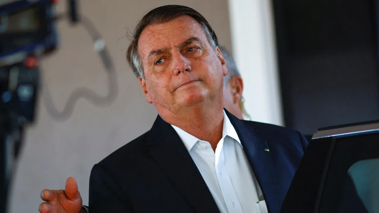 Brasiliens früherer Präsident Jair Bolsonaro nach der Hausdurchsuchung am Mittwoch