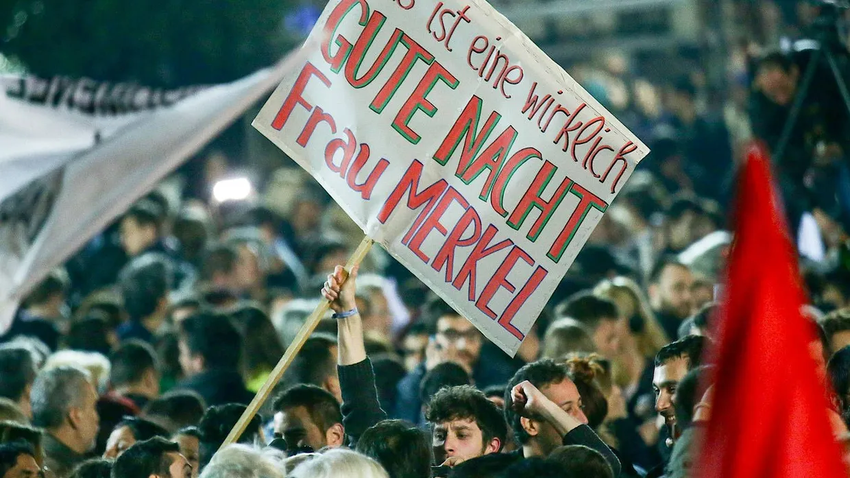 Am 25. Januar 2015 bejubeln Griechen in Athen den Wahlsieg von Alexis Tsipras.