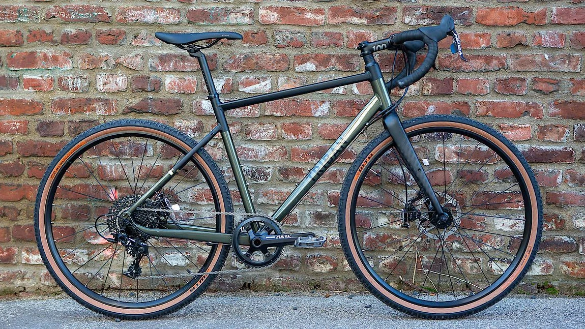 felt gravel bike Felt Breed Pro Force AXS Bike main image 0