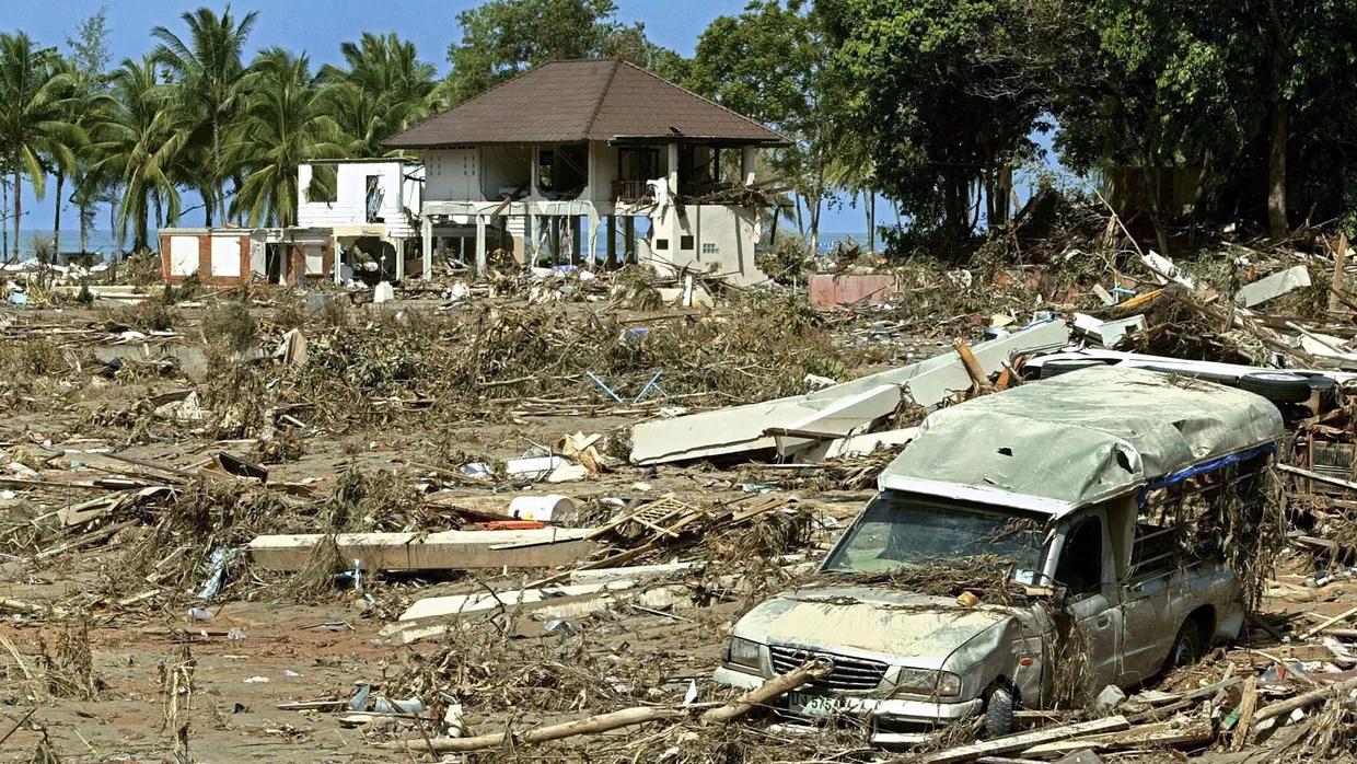 Ein ehemaliges exklusives Ferien-Resort bei Khao Lak am 28. Dezember 2004
