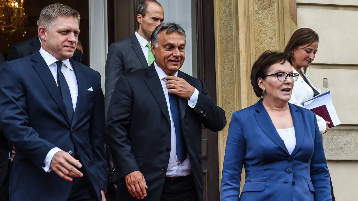 Gegen Merkel: Robert Fico und Viktor Orbán