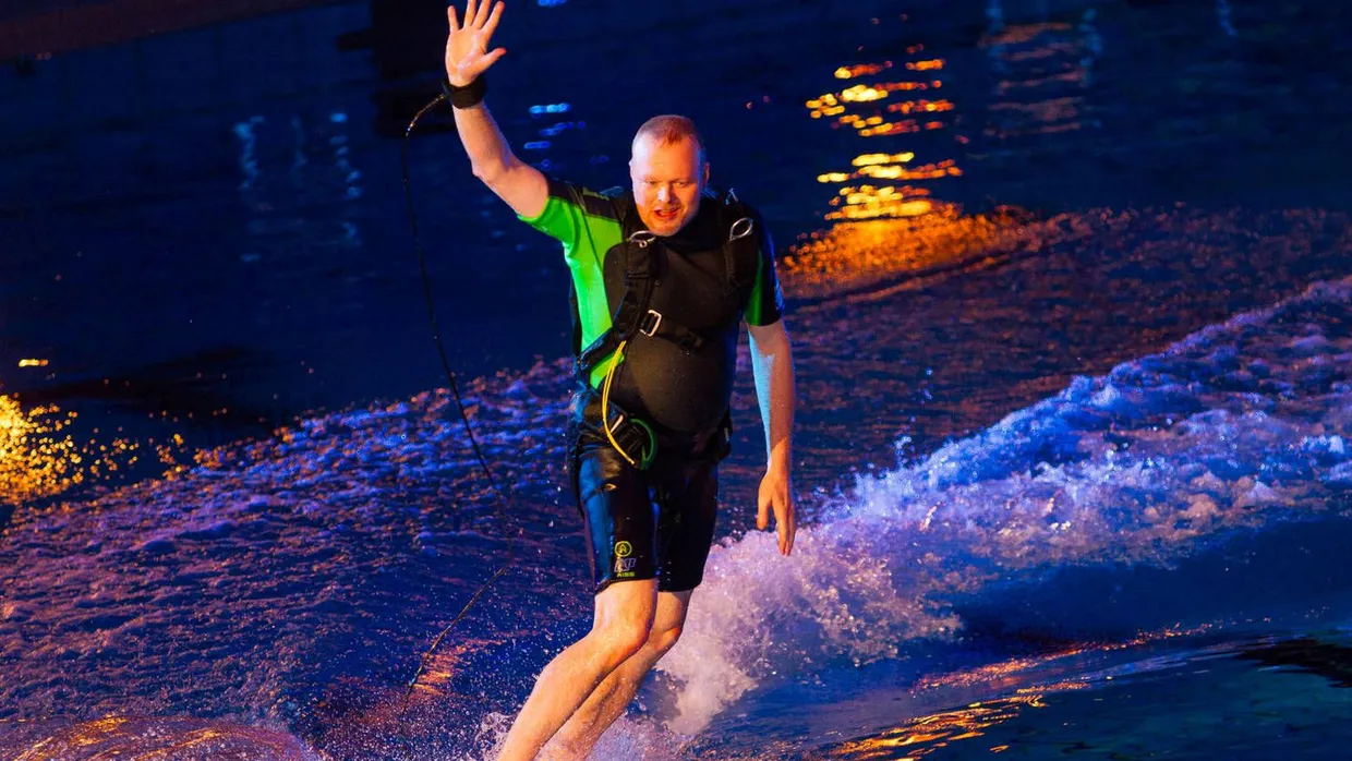 Bei der Haltungsnote gab es für Stefan Raab manchmal ein paar Abzüge. Aber er hielt sich immer über Wasser.