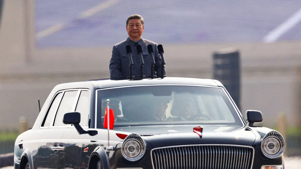 Auf dem Zenit seiner Macht: Xi Jinping nimmt im September eine Militärparade zum 80. Jahrestag des Weltkriegsendes in Peking ab.