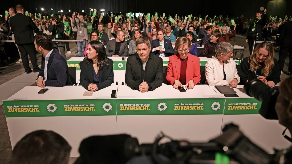 Klima oder Wirtschaft? Dieser Gegensatz sorgte beim Parteitag für Diskussionen zwischen Spitze und Basis.