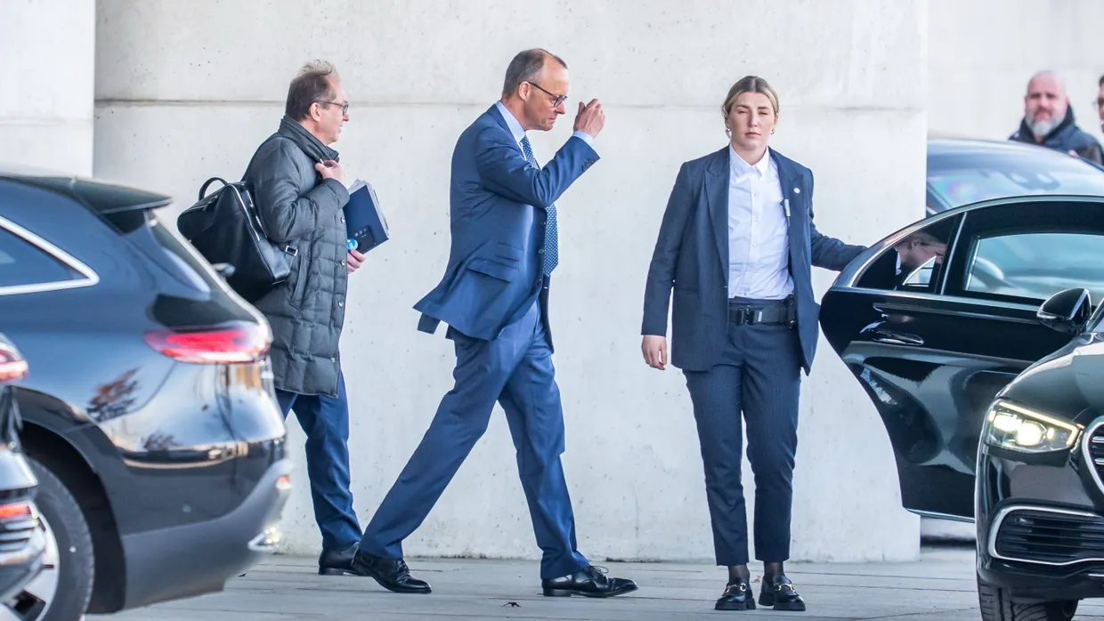 Von einer Verhandlung in die nächste: CDU-Chef Friedrich Merz auf dem mühsamen Weg ins Kanzleramt
