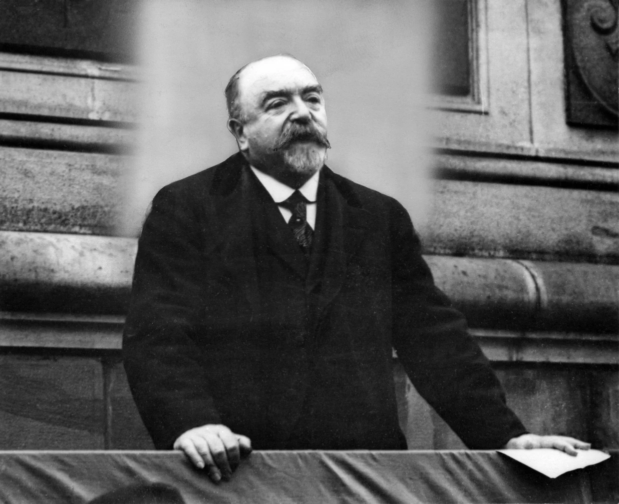 Althistoriker, Politiker und Numismatiker: Théodore Reinach auf einer um 1925 entstandenen Aufnahme