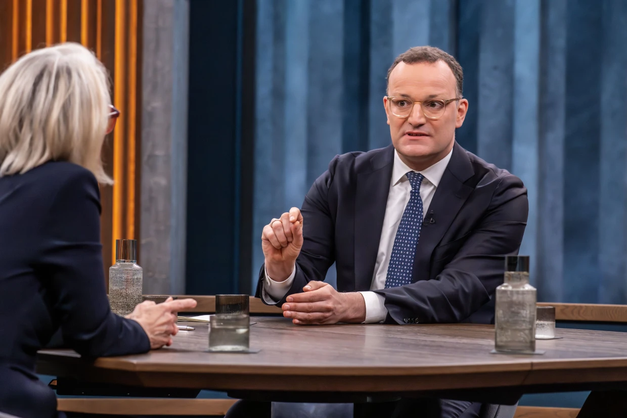 Jens Spahn musste Politik verkaufen, die seinen eigenen Überzeugungen widersprechen dürfte.