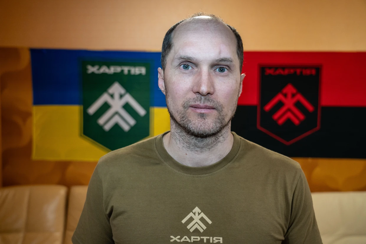 „Die russische Armee hat nur den Kreml hinter sich. Hinter uns aber steht die ganze Gesellschaft,“ sagt Jurij Butusow.