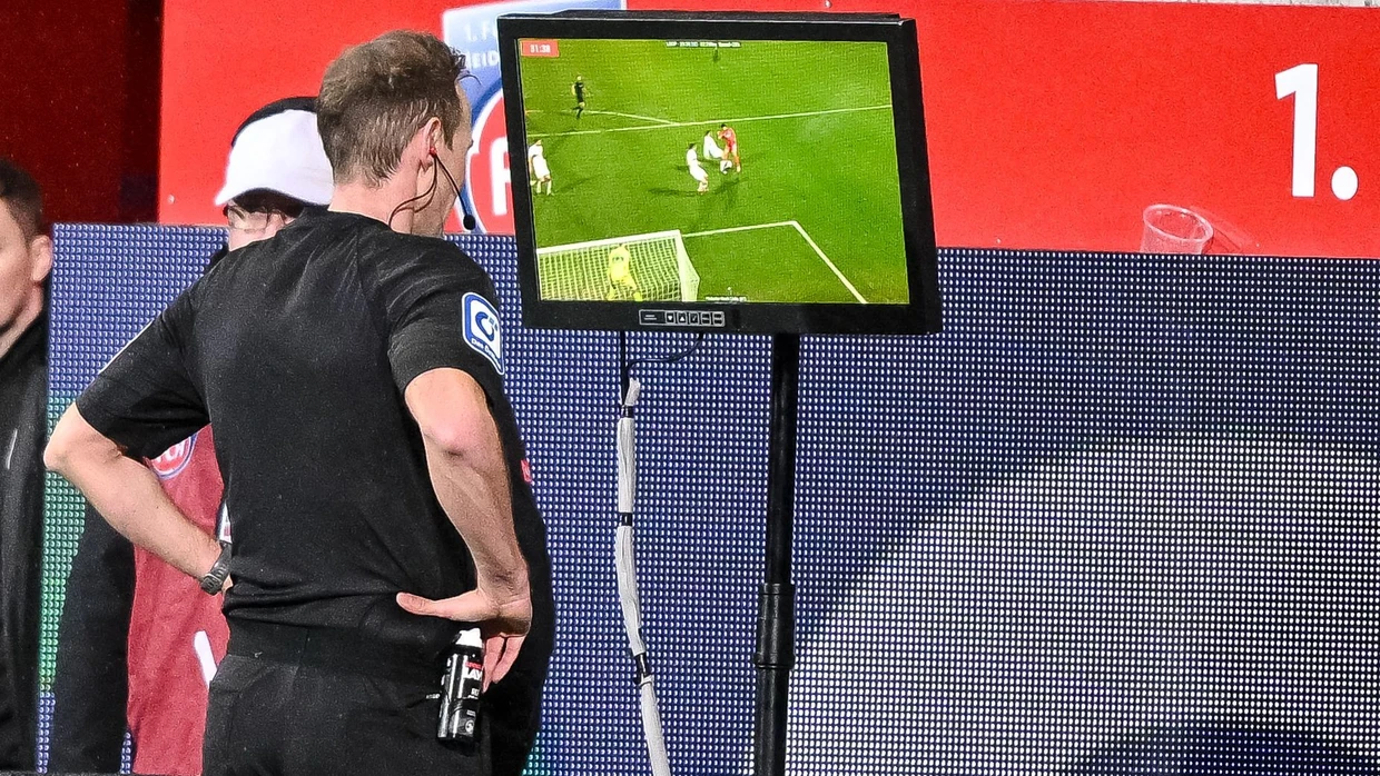 Noch mehr Einsatzzeit am Bildschirm für den Schiedsrichter