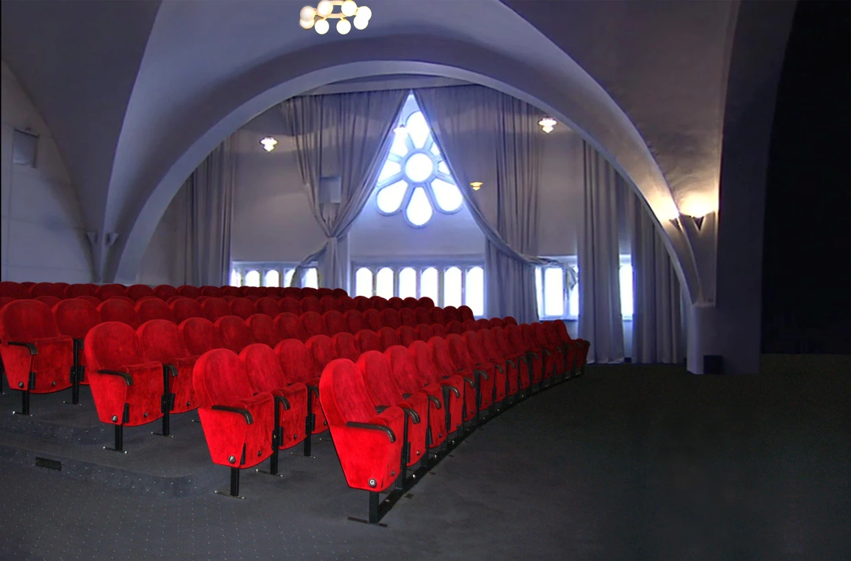 Es war einmal: Blick in den früheren Kinosaal in der ehemaligen Synagoge