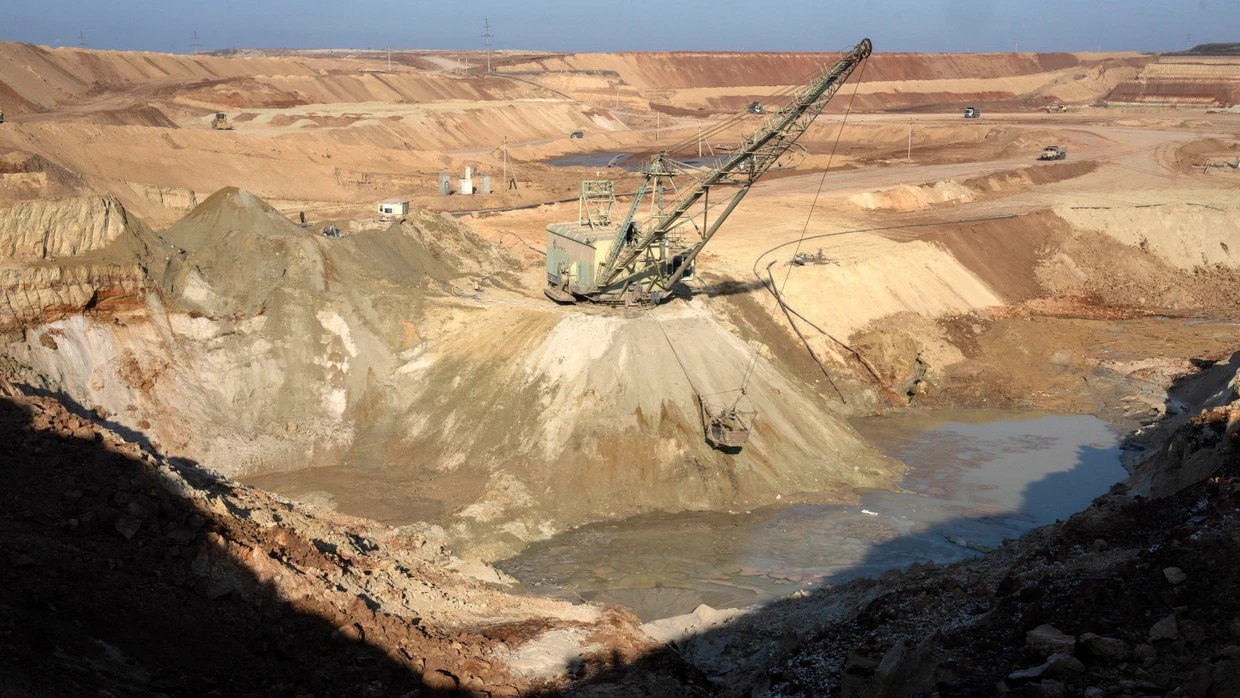 Ein Ilmenit-Tagebau zur Gewinnung von Titan im ukrainischen Kirovohrad.