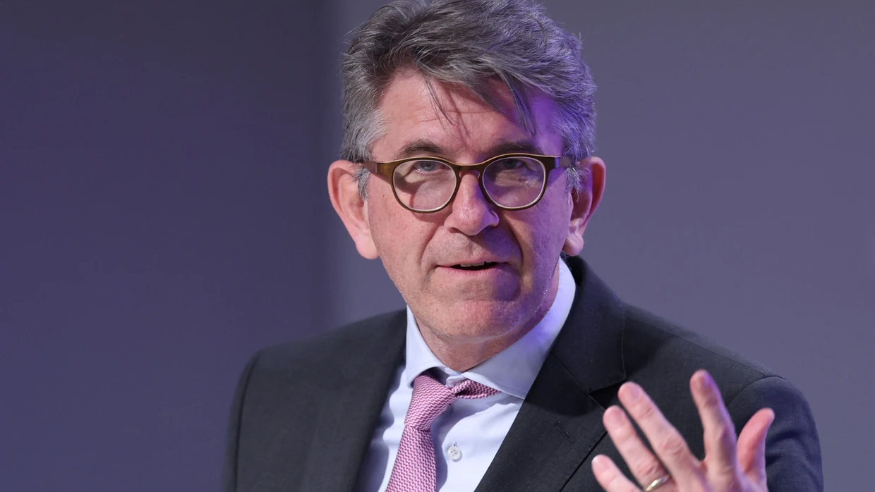  Kulturstaatsminister Wolfram Weimer bei einer Podiumsveranstaltung