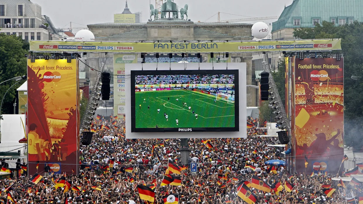 Deutschland einig Fußballland: die WM 2006 ging als Sommermärchen ins kollektive Gedächtnis ein