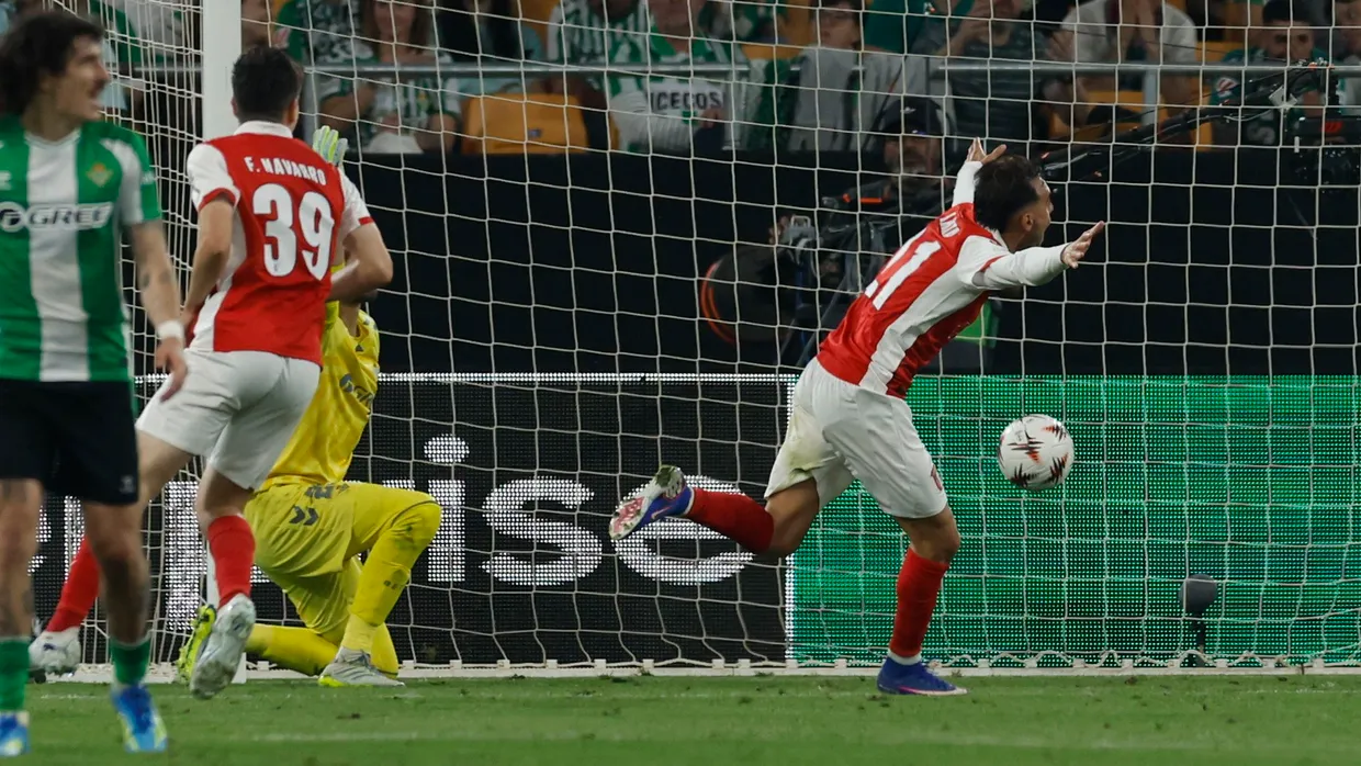 Freiburgs Halbfinal-Gegner Braga jubelt über ein spektakuläres Comeback in Sevilla.