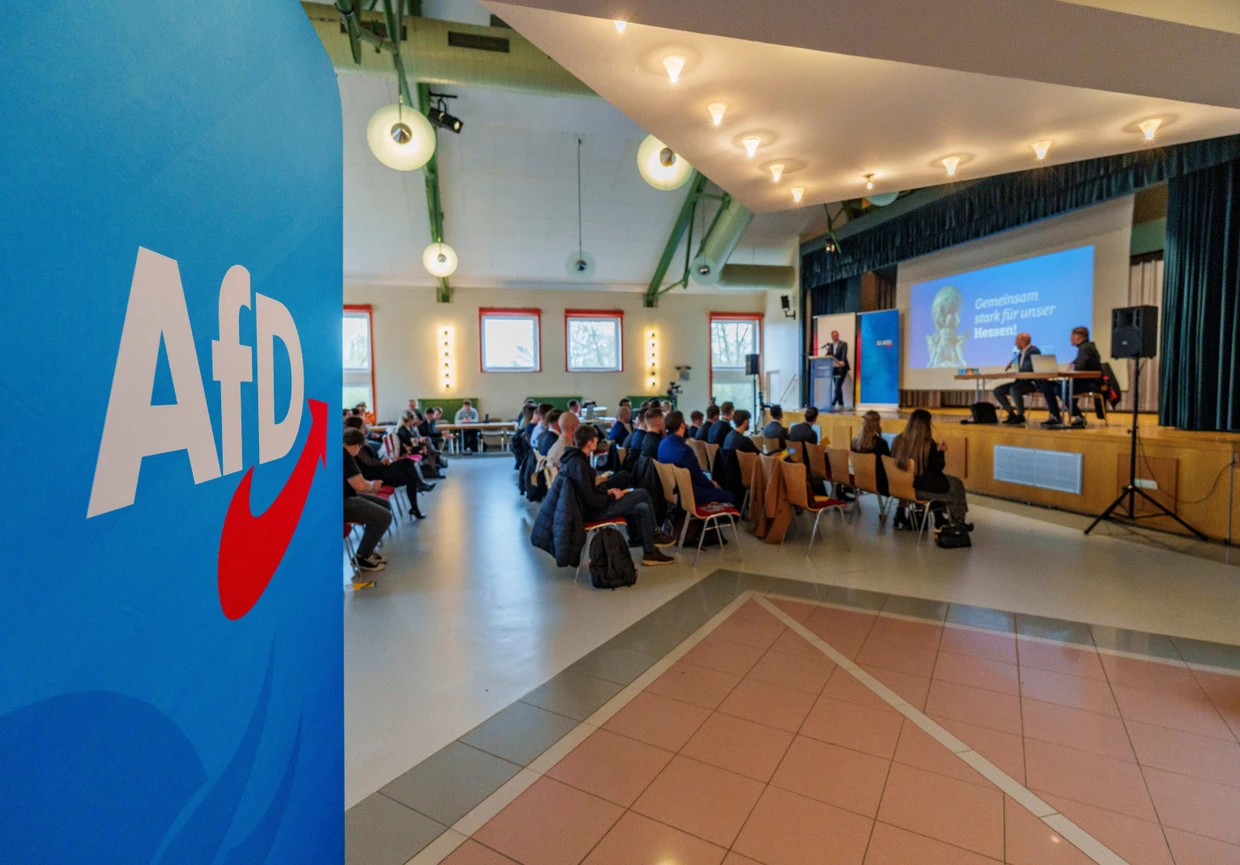 Die neue AfD-Jugendorganisation „Generation Deutschland“ wird zwangsläufig den Verfassungsschutz beschäftigen. Am 28. März 2026 konstituierte sich der hessische Landesverband in Fulda.