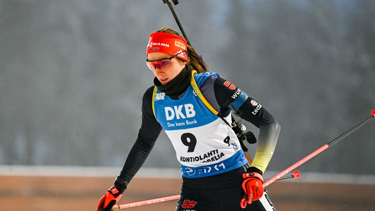 Biathletin Vanessa Voigt beim ersten Rennen der WM-Saison in Kontiolahti.
