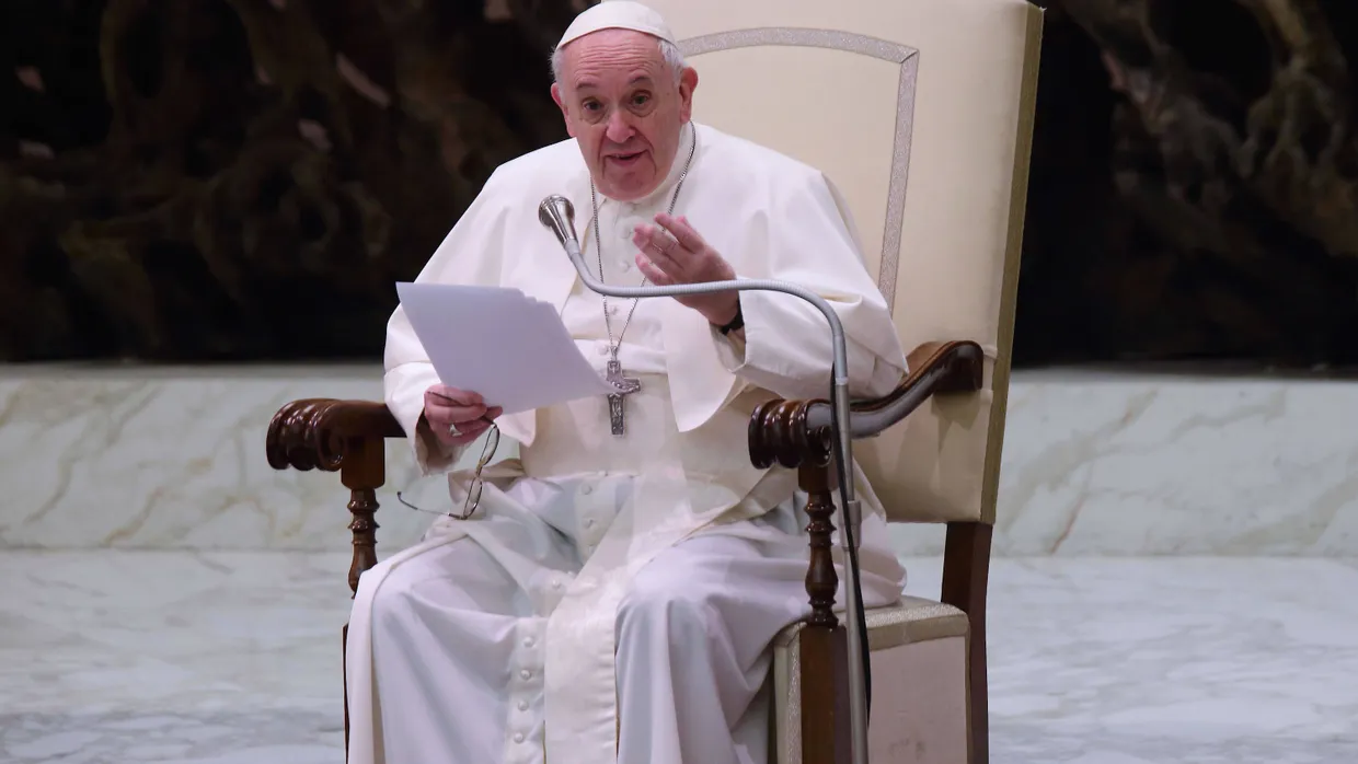 Papst Franziskus sagte, dass homosexuelle Menschen das Recht haben, in einer Familie zu sein.