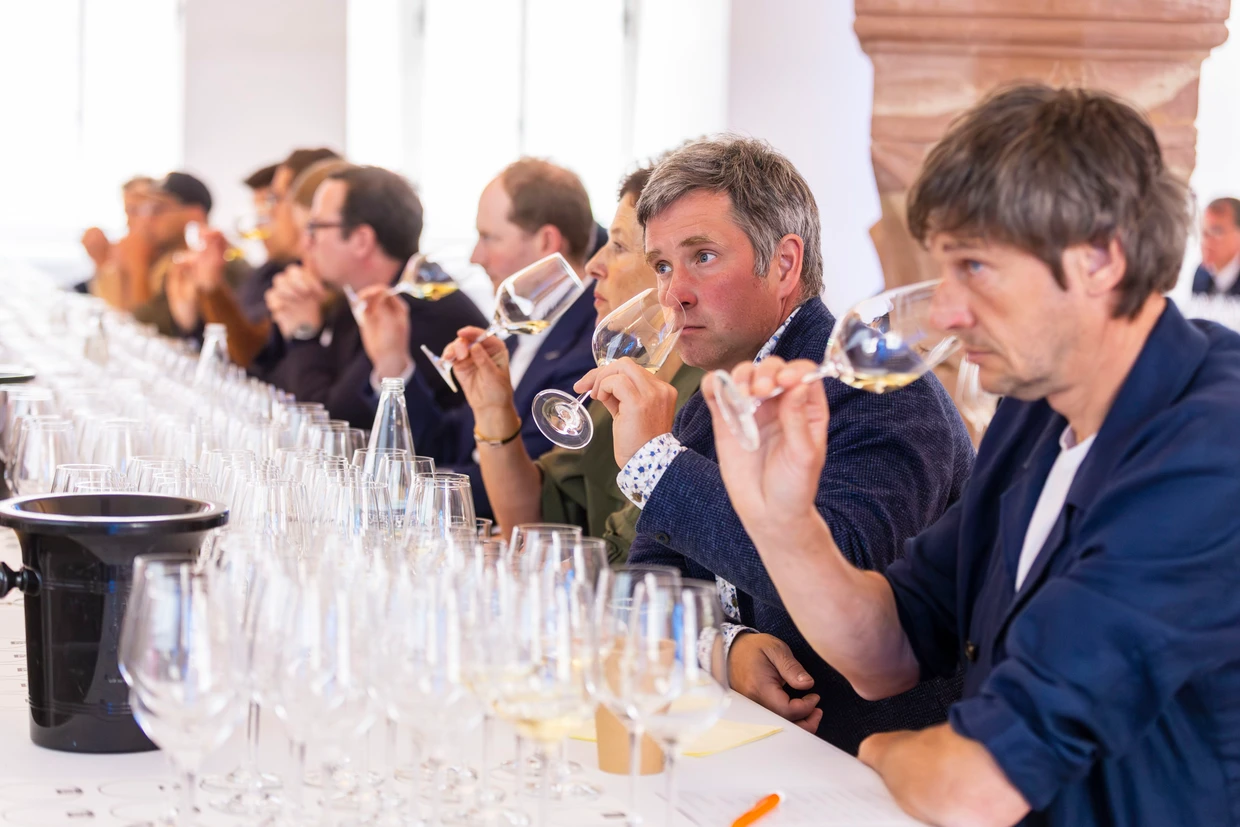 Degustación: Durante el simposio sobre Riesling en el monasterio de Eberbach se degustarán varios vinos Riesling.