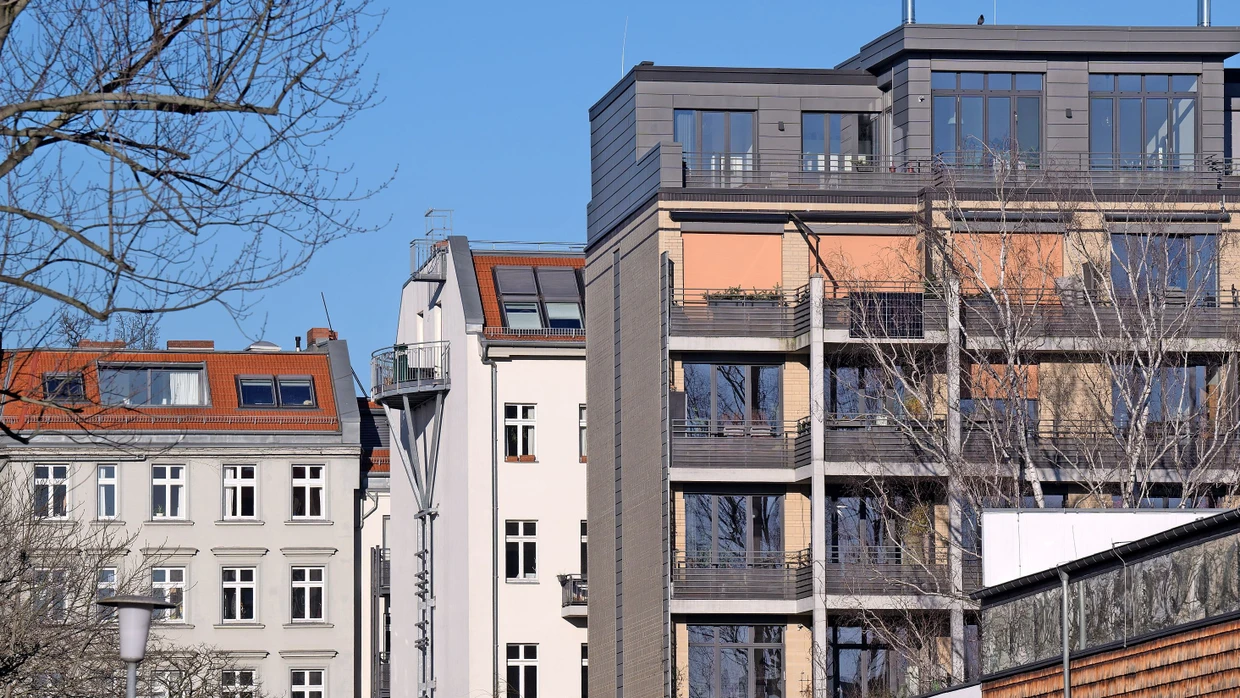 Begehrter Wohnraum: In Berlin sind die Angebotsmieten zuletzt besonders stark gestiegen.