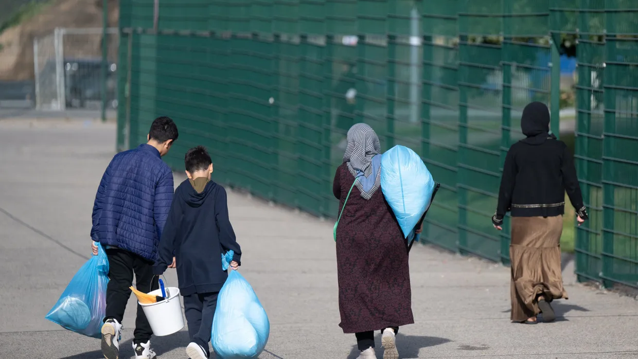Neu angekommene Flüchtlinge in der hessischen Erstaufnahmeeinrichtung in Gießen
