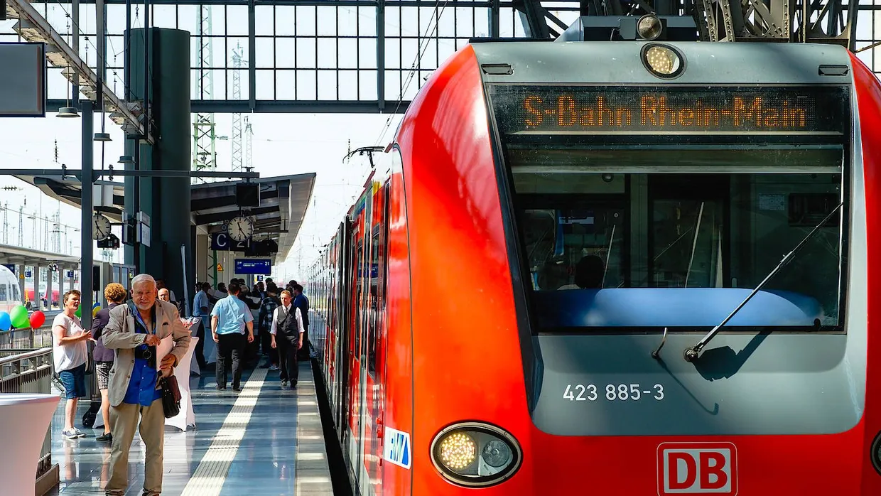 Reformbedarf: Die miserable Bilanz der Deutsche Bahn schlägt sich auch auf die S-Bahnen nieder. (Symbolbild)