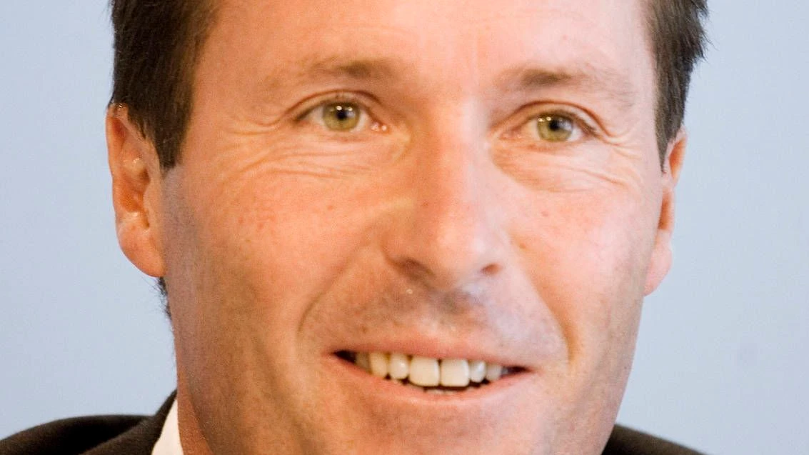 Die Multifunktionshalle für Sportveranstaltungen und Konzerte in der Stadt kommt auch bei ihm nicht so gut an: Wolfgang Marzin.