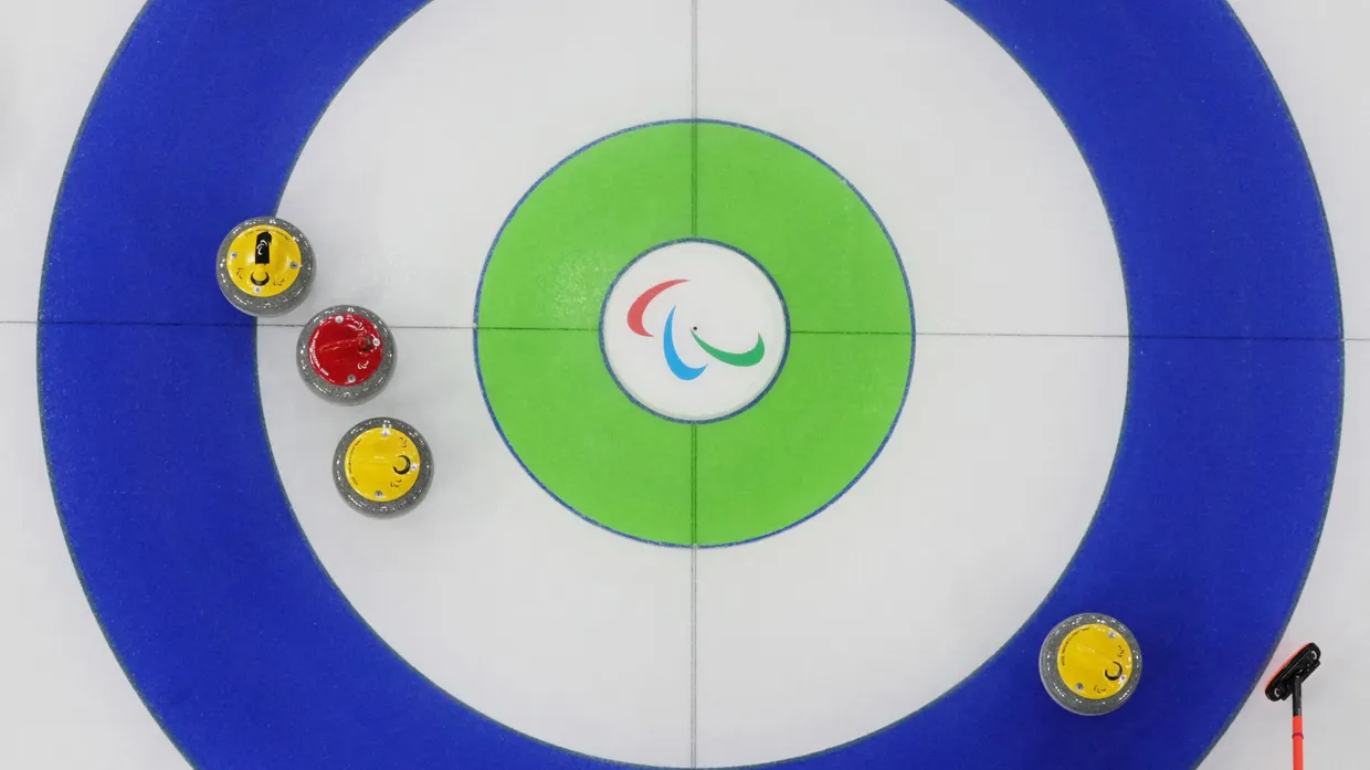 Aufregung beim Curling in Cortina d’Ampezzo: Zwei Steine wurden gestohlen.