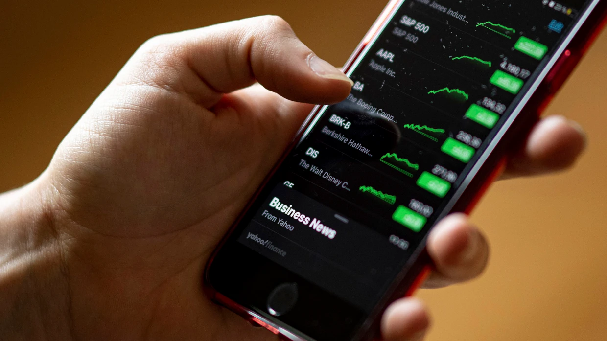 If you want to invest safely, you should look for Pfandbriefe.