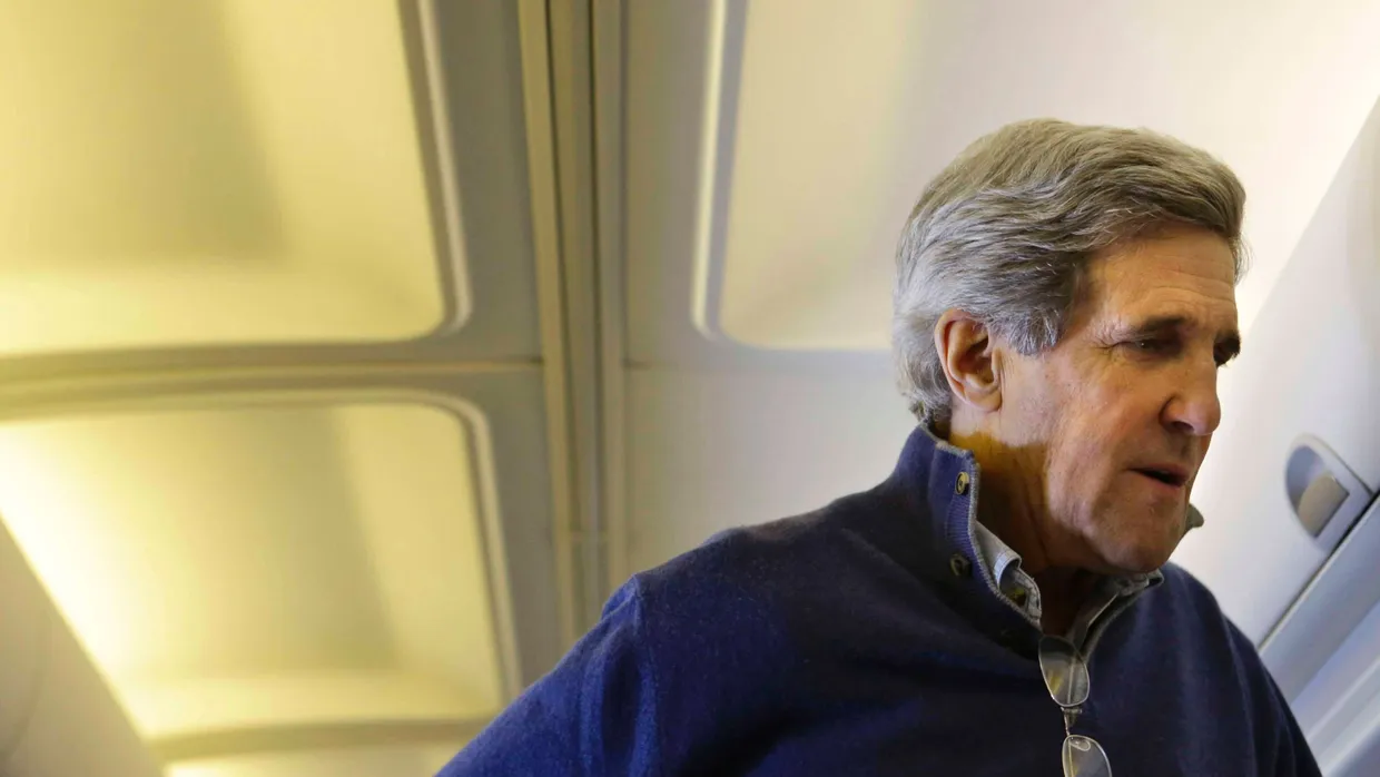Kurs Europa: John Kerry am Sonntag, auf dem Weg von Washington nach London