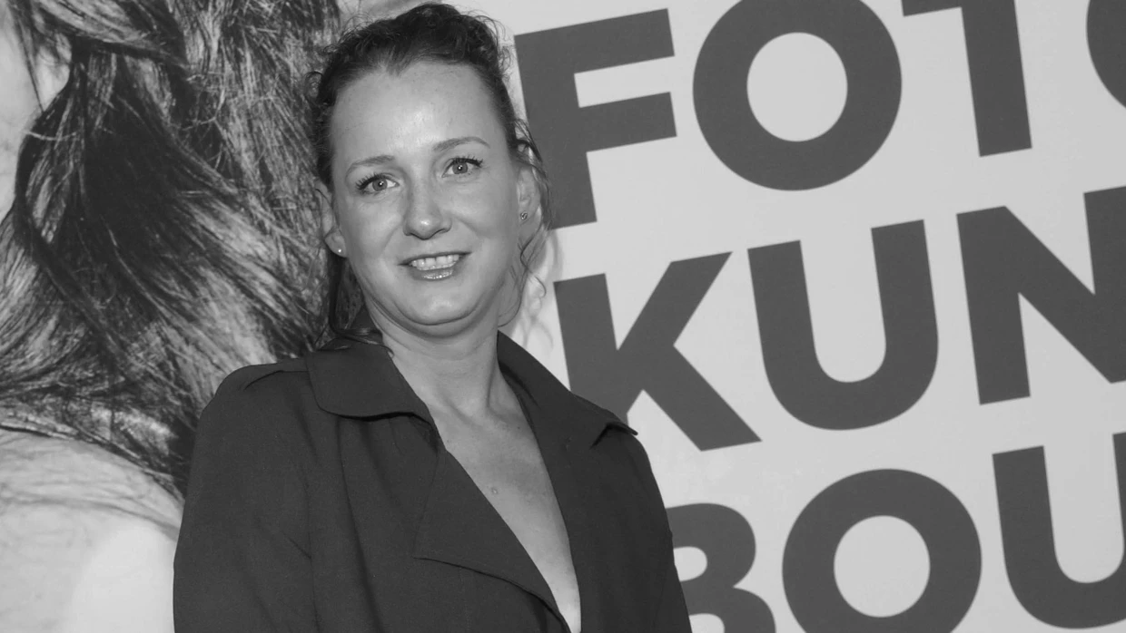 Bei einer Vernissage: Jenny Falckenberg im Jahr 2017