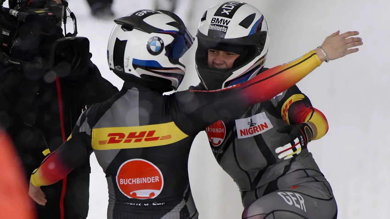 Neues deutsches Bob-Team: Kim Kalicki (l) und Vanessa Mark