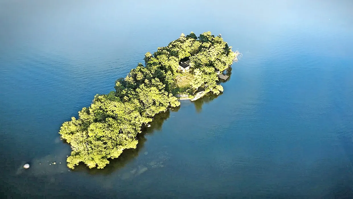 Vifärnaholme, besser bekannt als „Ideas Island“. Der Eigentümer ist Fredrik Haren, „The Creativity Explorer“.