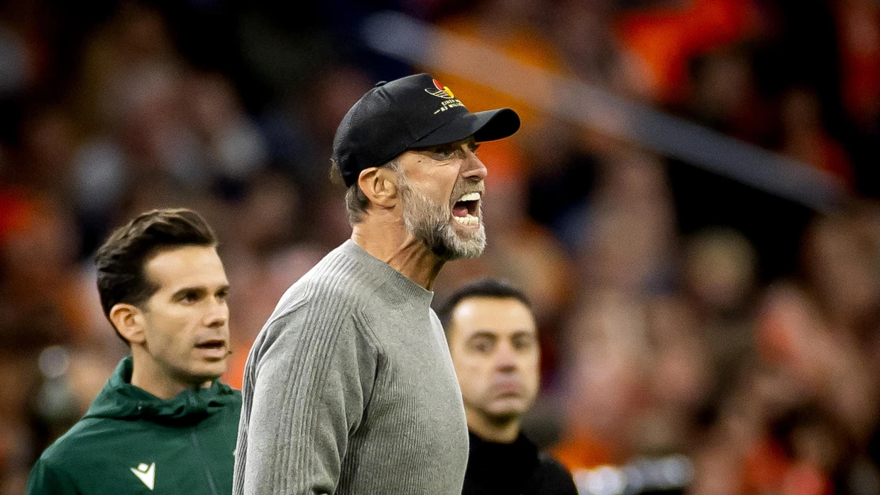 Jürgen Klopp reagiert in seinem ersten Spiel als Bundestrainer gegen die Niederlande