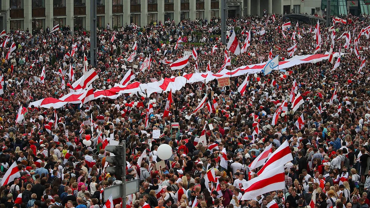 Wieder zogen Zehntausende durch die Straßen von Minsk