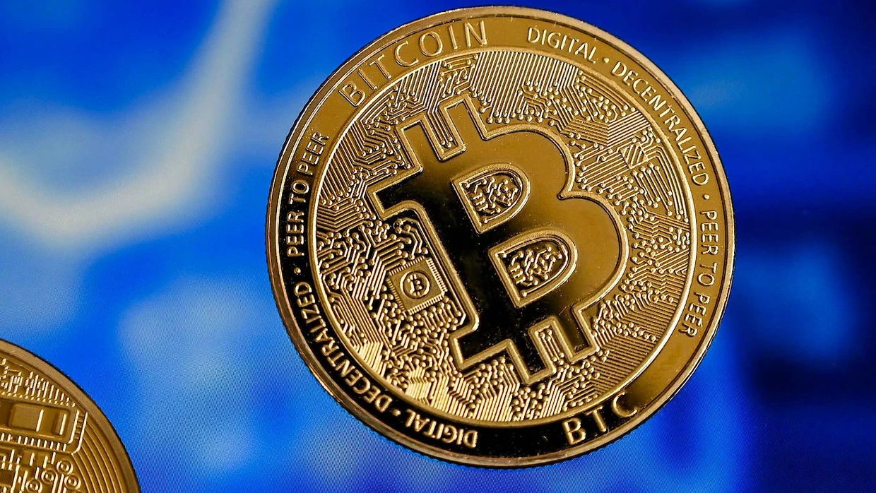 Bitcoin fällt bis auf 45.000 Dollar: Was dahinterstecken könnte | FAZ
