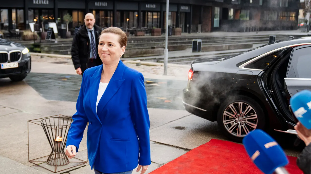 Schweigt vorerst zur jüngsten Eskalation: Dänemarks Ministerpräsidentin Mette Frederiksen am Donnerstag beim grönländischen Neujahrsempfang in Kopenhagen