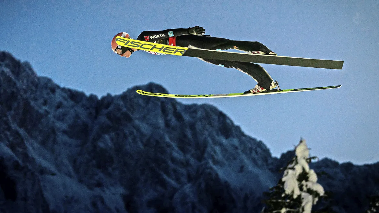 Karl Geiger will das Saisonfinale in Planica genießen. „Irgendetwas wird dann am Sonntag auf der Liste stehen.“