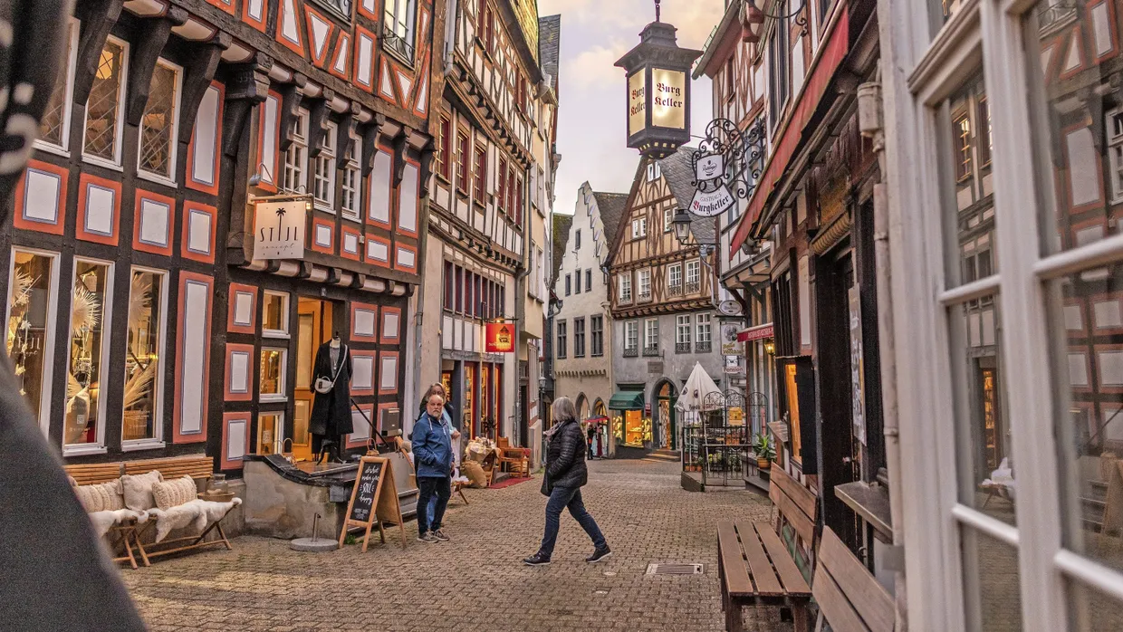 Fachwerk und mehr: In der Altstadt gibt es viele inhabergeführte Geschäfte.