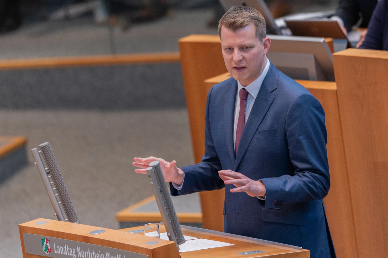 Bisher Chef der FDP in Nordrhein-Westfalen: Höne im Landtag
