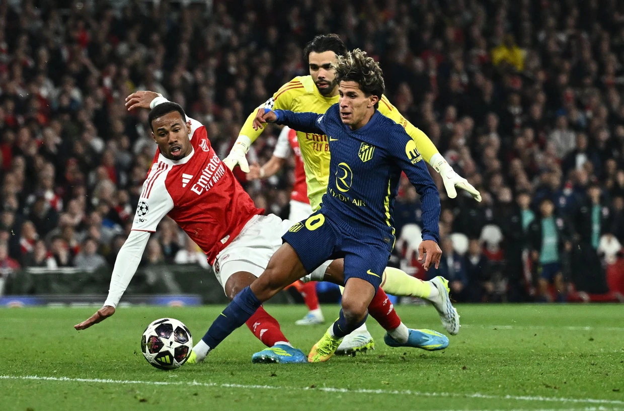 Glücklos vor dem Arsenal-Tor: Atlético-Profi Giuliano Simeone (rechts)