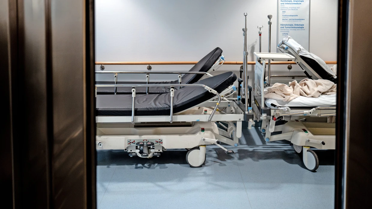 Leere Krankenhausbetten in der Berliner Charité