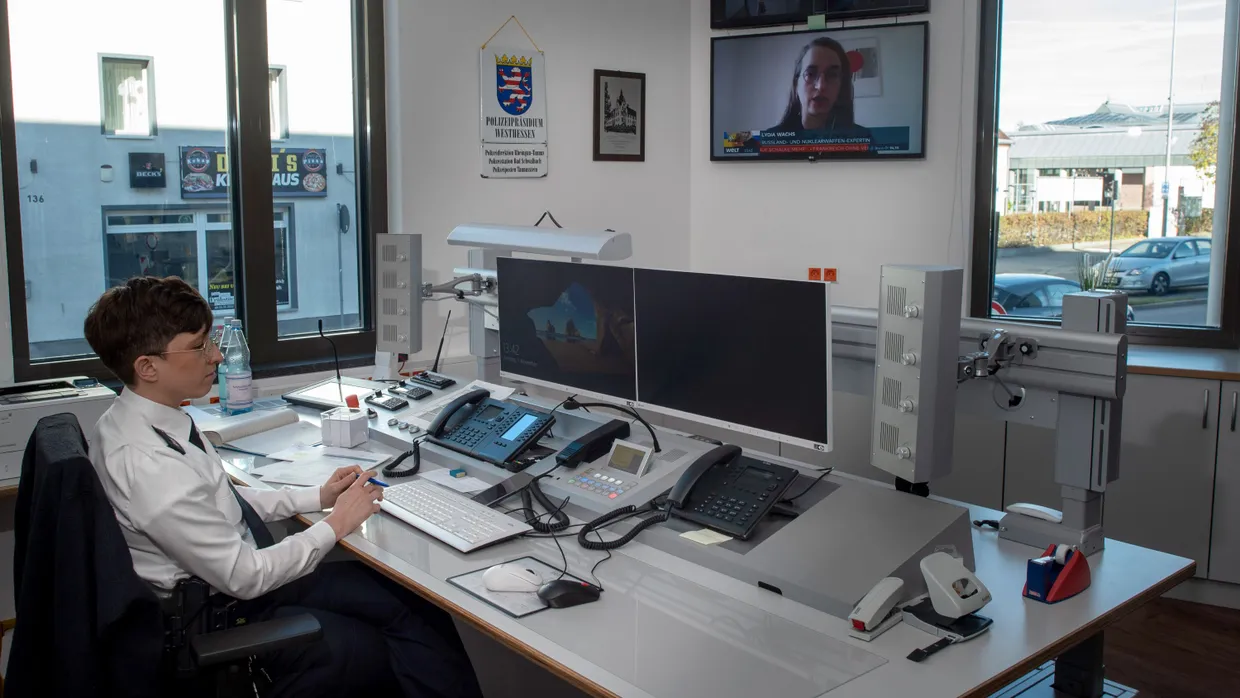 Im Taunussteiner Polizeizentrum werden die Einsätze in der Region gesteuert und koordiniert.
