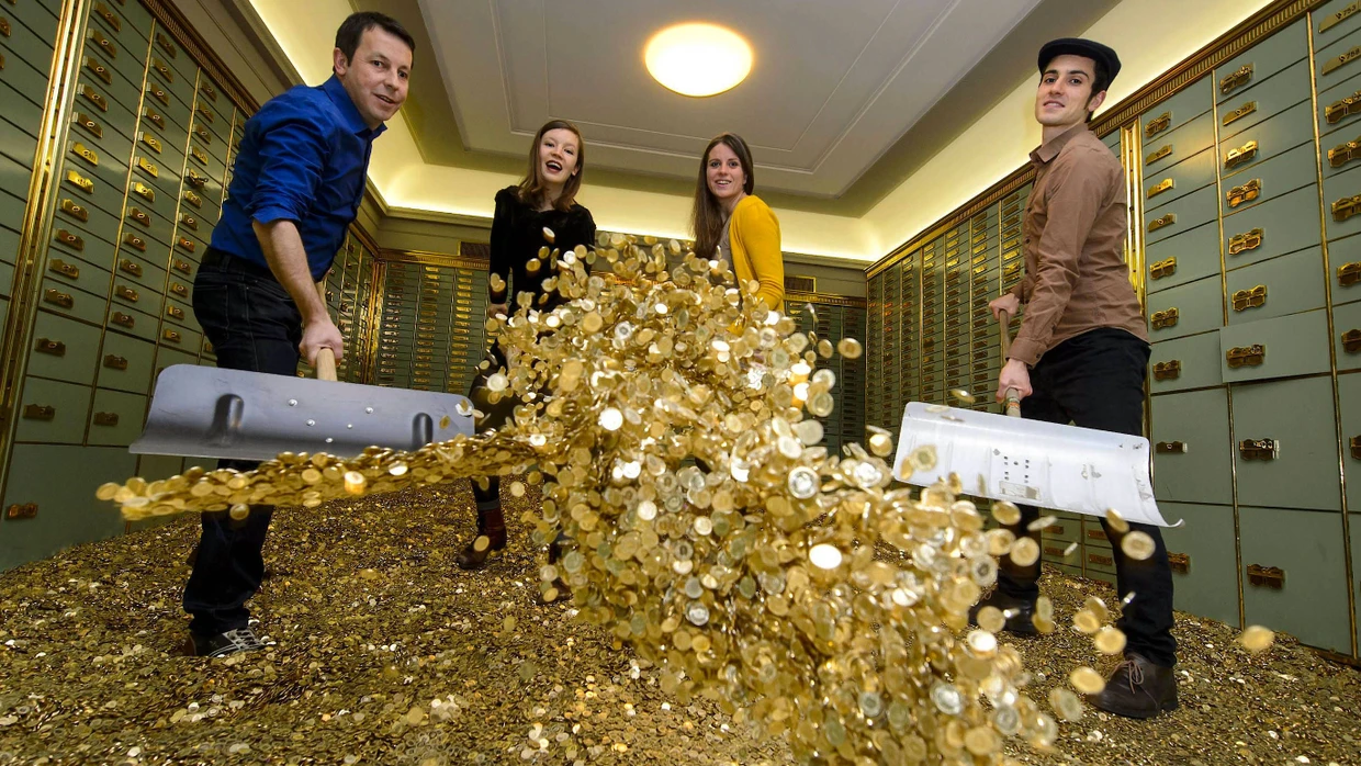 Mit 15 Tonnen Münzen warb eine Initiative 2013 in der Schweiz für das bedingungslose Grundeinkommen.