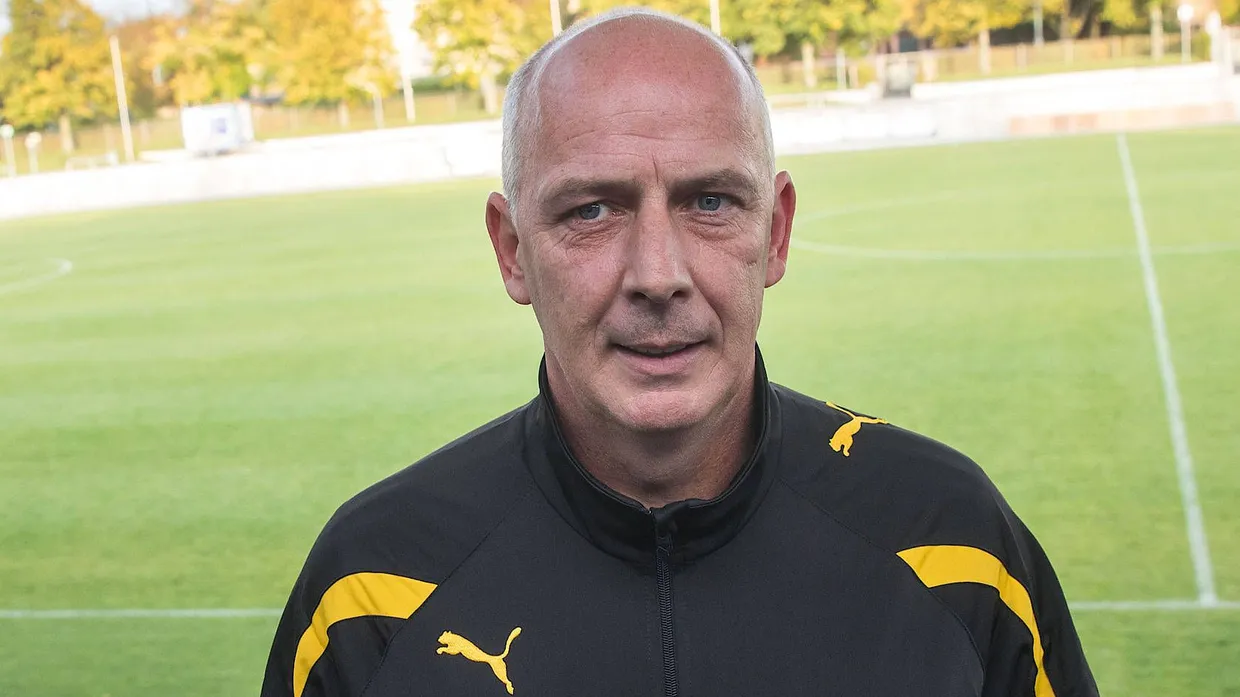Nach rund zwei Monaten ist das Kapitel Mario Basler bei Rot-Weiß Frankfurt wieder beendet.