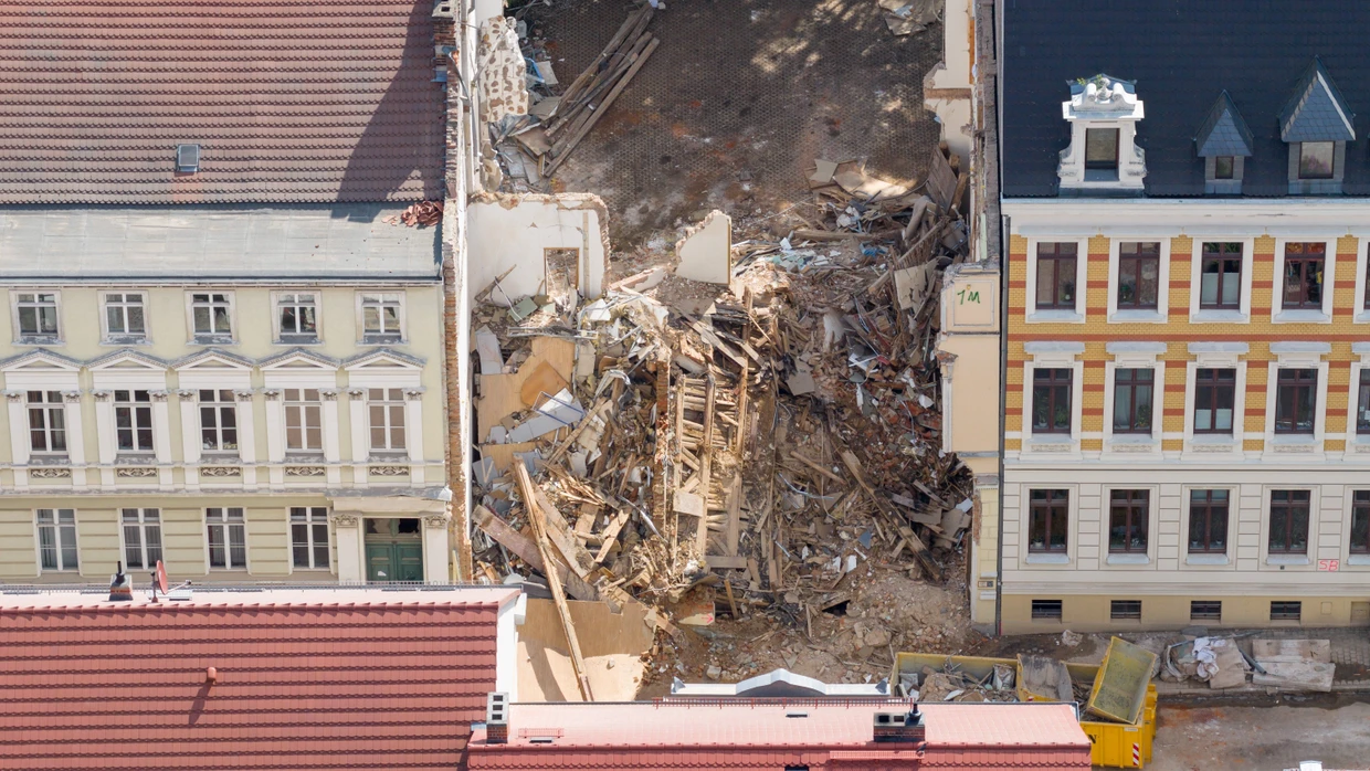 Eine Gasexplosion soll zum Einsturz des Hauses geführt haben.
