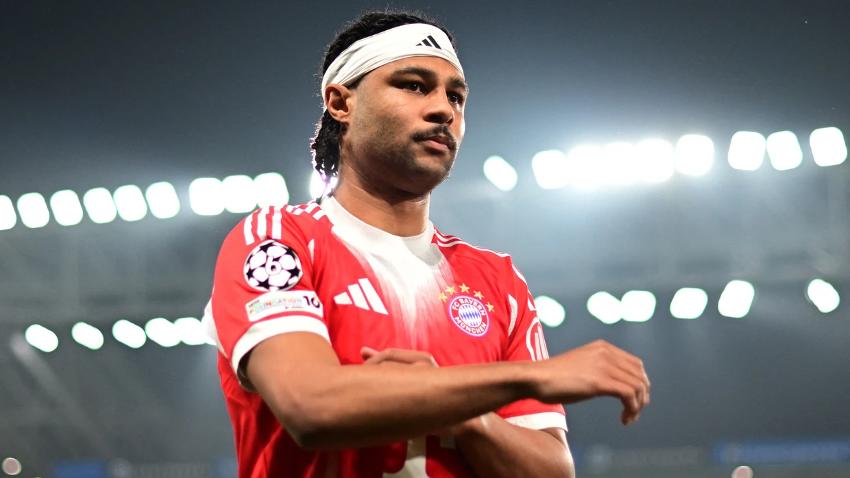 Zog sich einen „Ausriss der Adduktoren am rechten Oberschenkel“ zu: Bayern-Profi Serge Gnabry
