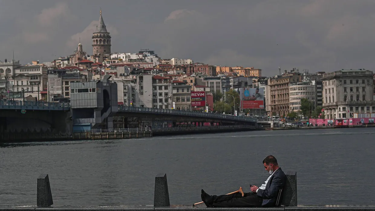 Wer eine Maske hat, gehört zur Minderheit: Corona-Alltag in Istanbul